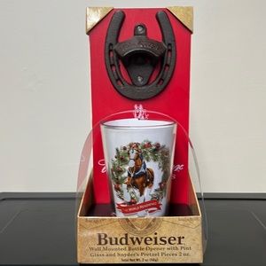 New BudWeiser Wall Mounded Bottle Opener With Pint Glass